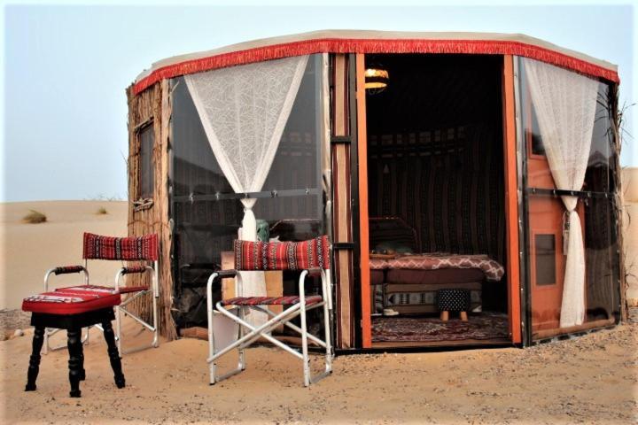 Legend Desert camp Fulayj al Masha'ikh Buitenkant foto